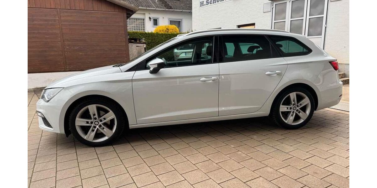 Seat Leon 67.900 km 18.990 &euro; Meinheim 91802