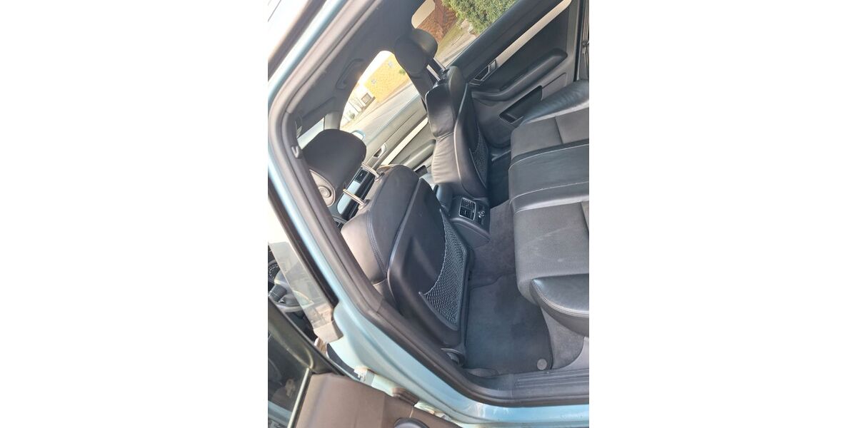 Audi A6 301.000 km 1.100 &euro; KAPPELRODECK 77876
