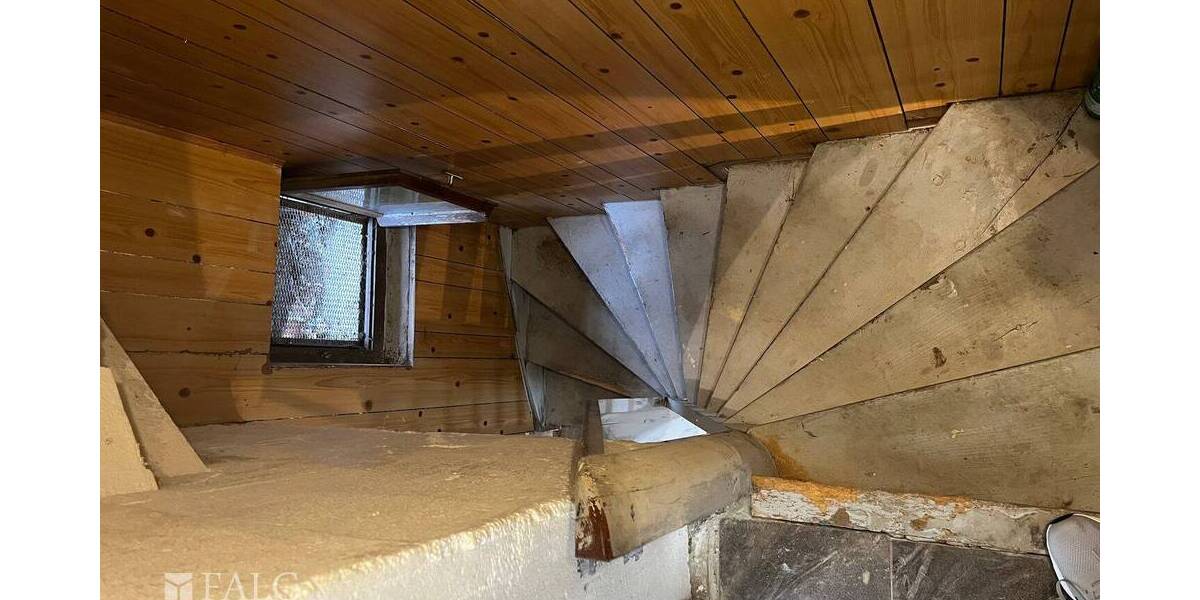 Einfamilienhaus Bergneustadt Wiedenest - 8 Zimmer, 112 m&sup2;, 269.000&euro; | Angebot:26826007