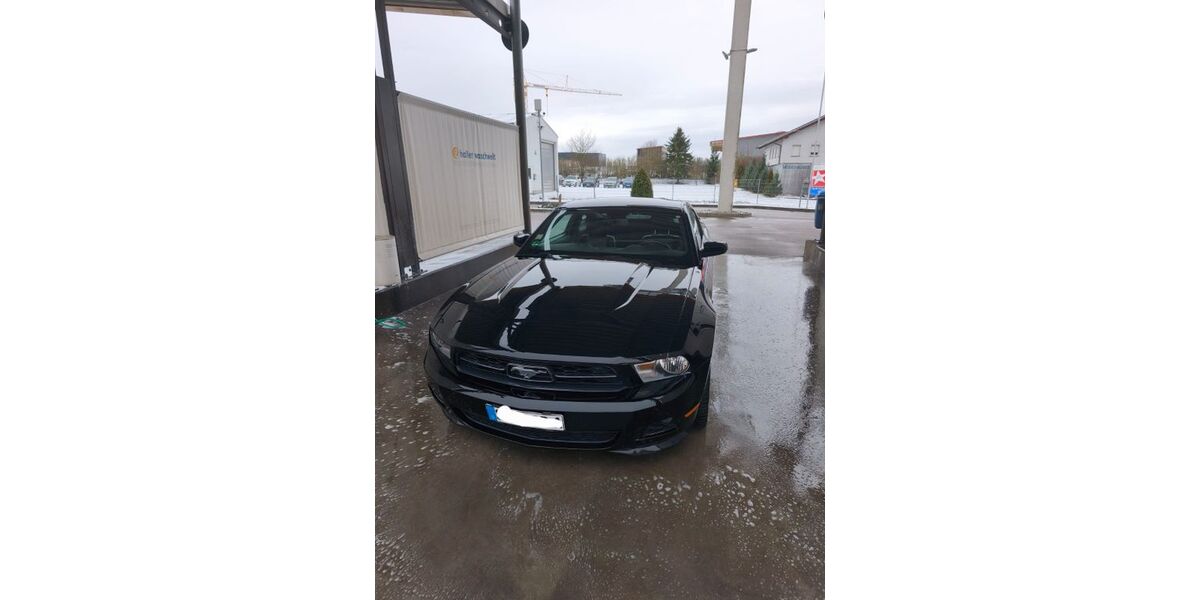 Ford Mustang 152.000 km 15.300 &euro; Michelbach an der Bilz 74544