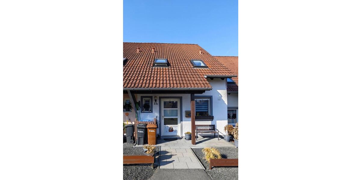 Reihenhaus Seybothenreuth - 3.5 Zimmer, 106 m&sup2;, 225.000&euro; | Angebot:25286079