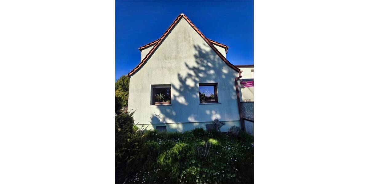Doppelhaushälfte Taucha - 4 Zimmer, 130 m&sup2;, 350.000&euro; | Angebot:26502642