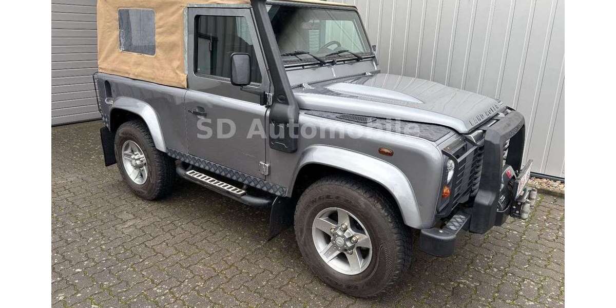 Land Rover Defender 48.000 km 59.890 &euro; Grasberg 28879