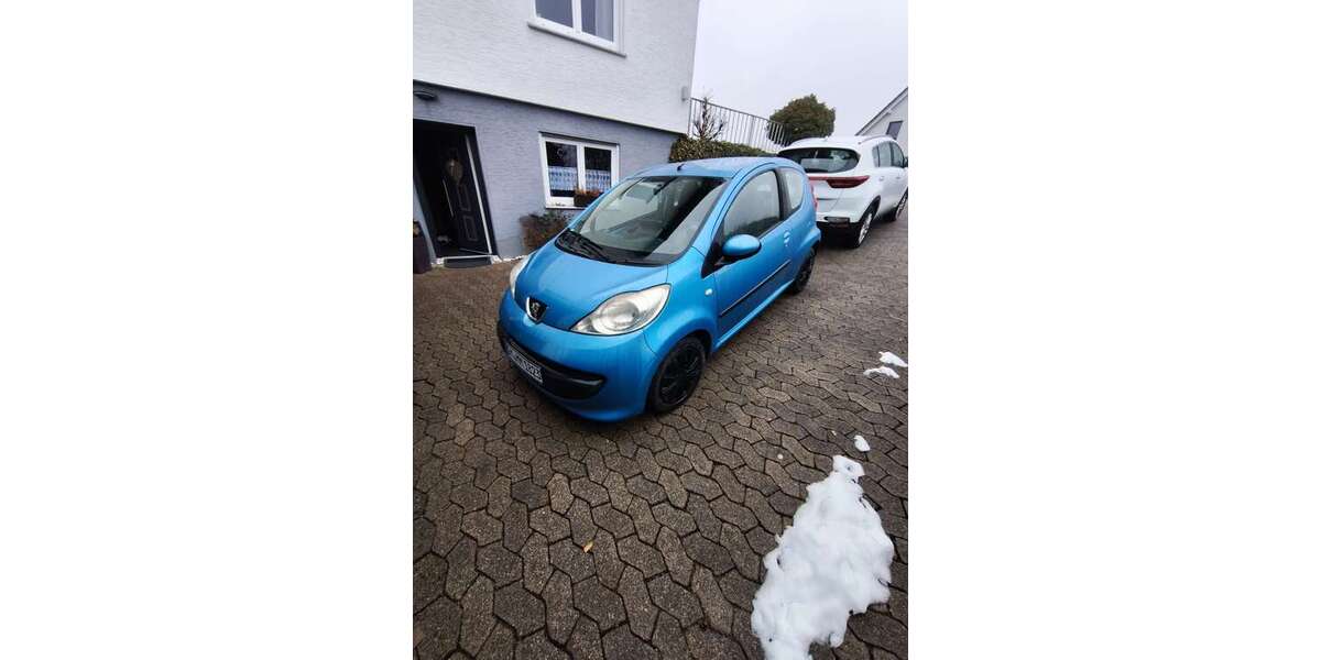 Peugeot 107 127.000 km 4.000 &euro; Bergneustadt 51702