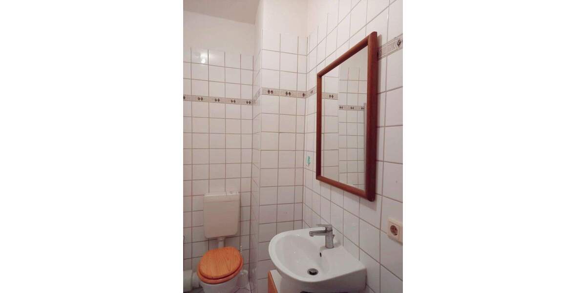 Etagenwohnung Plauen Stadtmitte - 4 Zimmer, 90 m&sup2;, 59.000&euro; | Angebot:25745243