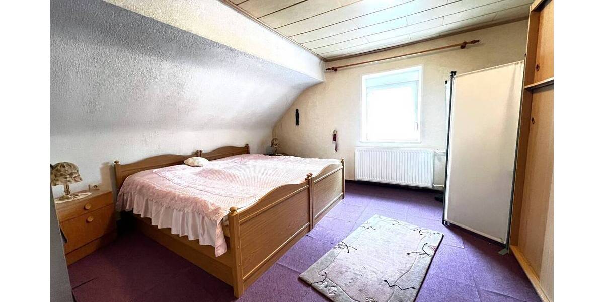 Einfamilienhaus Quierschied - 6 Zimmer, 130 m&sup2;, 165.000&euro; | Angebot:26609029