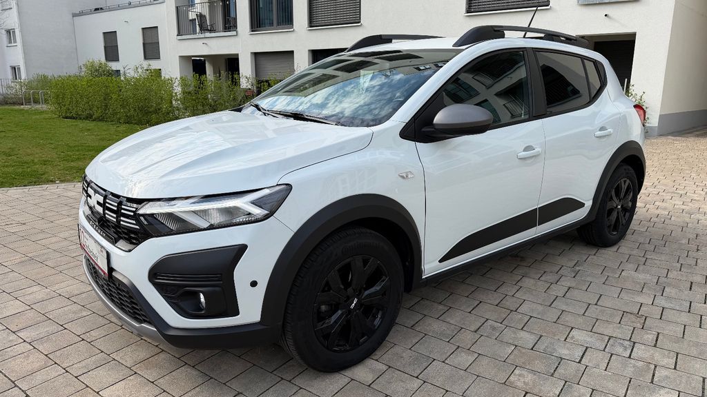 Dacia Sandero 53.000 km 13.600 &euro; Hallstadt 96103