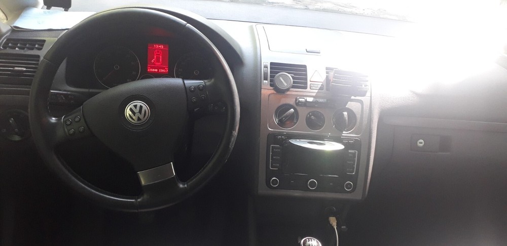 VW Touran 241.000 km 4.800 &euro; Ginsheim-Gustavsburg 65462