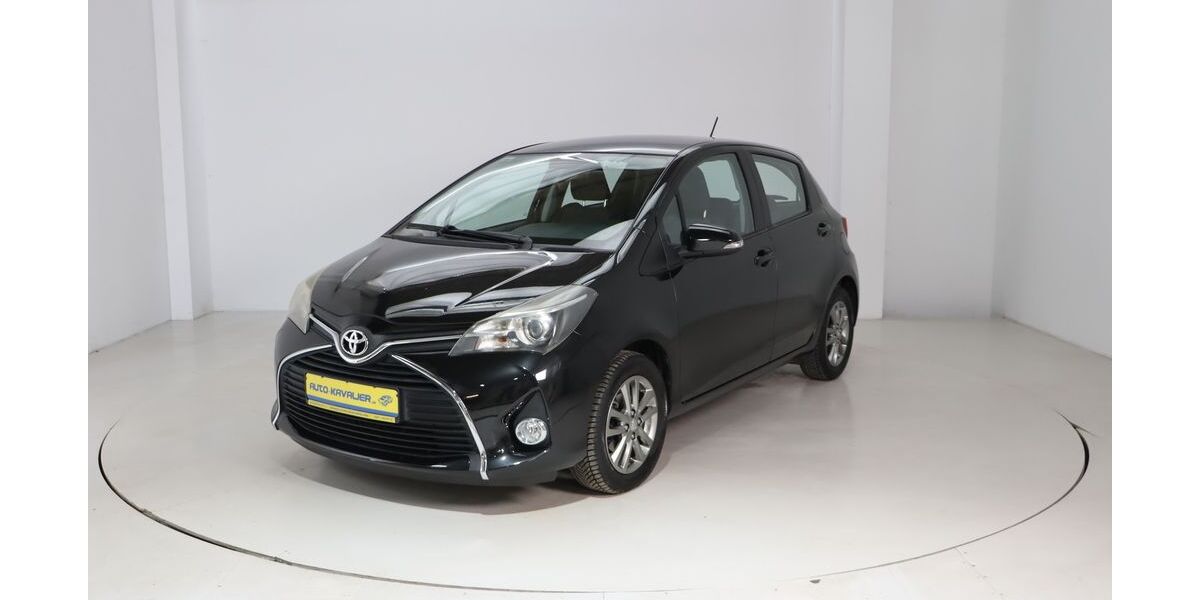 Toyota Yaris 16.355 km 10.980 &euro; Dresden 01237