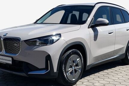 BMW iX1 2.241 km 38.440 &euro; Halle (Saale) 06112