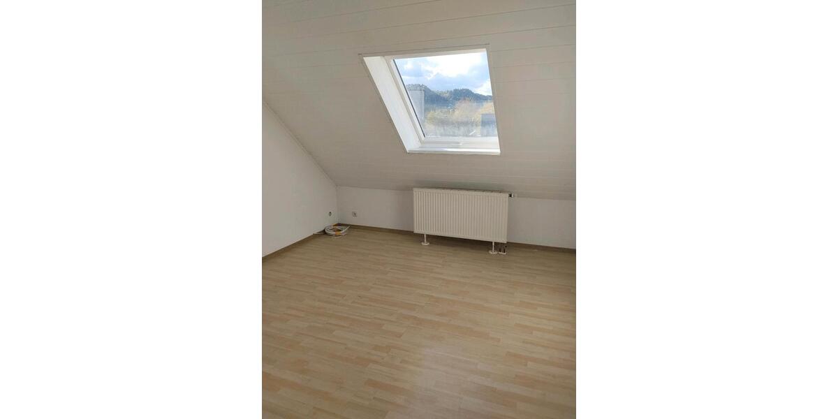 Einfamilienhaus Oberrot - 3 Zimmer, 94 m&sup2;, 1.100&euro; | Angebot:26301198