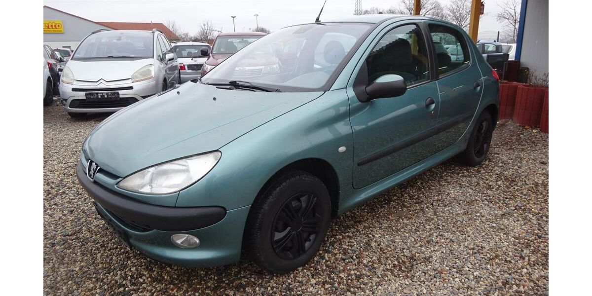 Peugeot 206 153.878 km 950 &euro; Dresden 01219