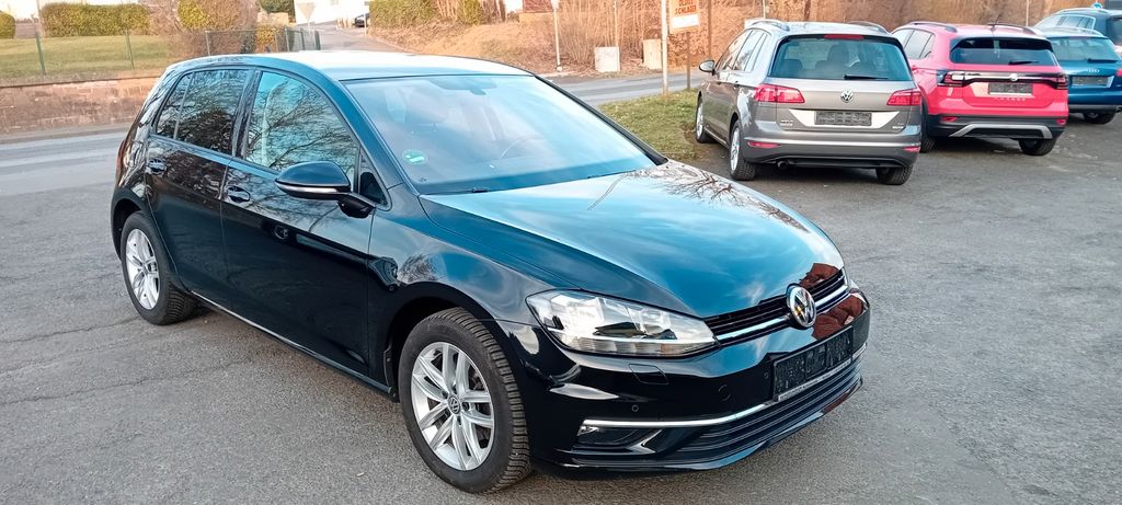 VW Golf 117.639 km 14.700 € Wetter 35083