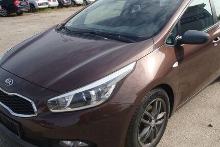 Kia ceed Sportswagon 252.423 km 4.400 € Neufahrn 84088