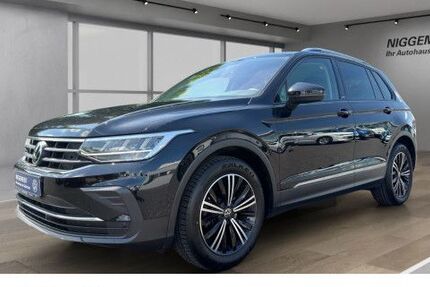 VW Tiguan 97.501 km 22.980 &euro; Salzkotten 33154