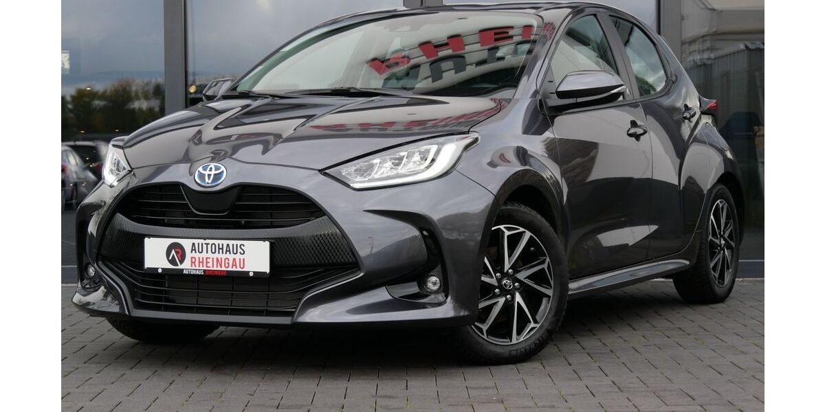 Toyota Yaris 2.550 km 20.750 &euro; Geisenheim am Rhein 65366