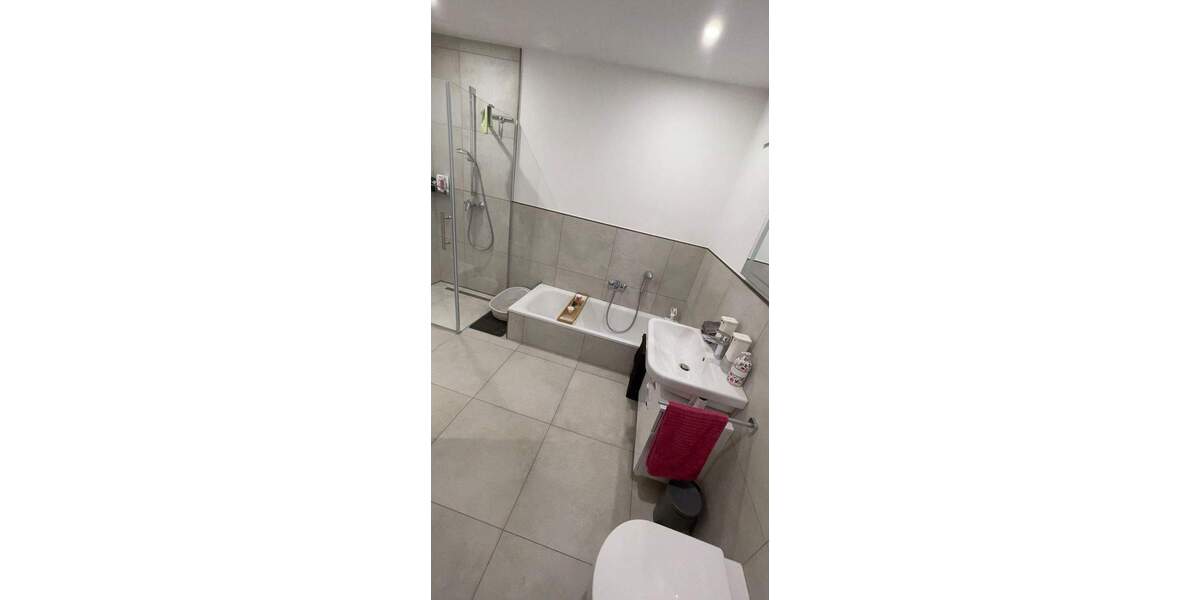 Etagenwohnung Kassel Fasanenhof - 3 Zimmer, 109 m&sup2;, 1.308&euro; | Angebot:25602041