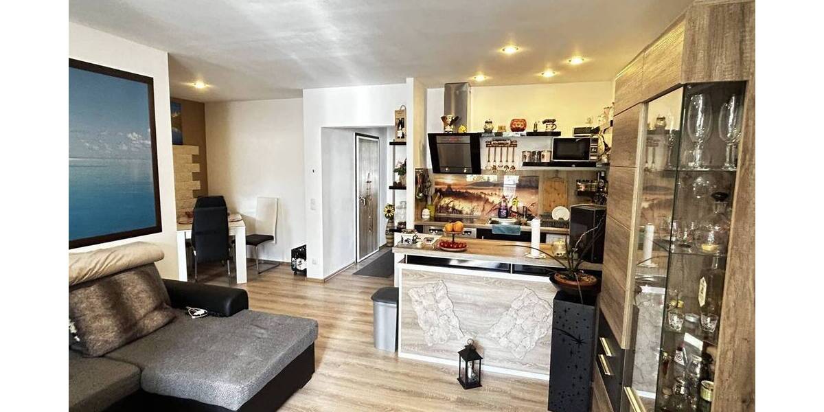 Etagenwohnung Mülsen OT Thurm Thurm - 3 Zimmer, 56 m&sup2;, 49.000&euro; | Angebot:25707435