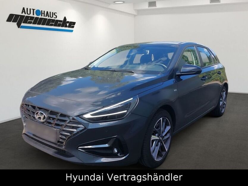i30