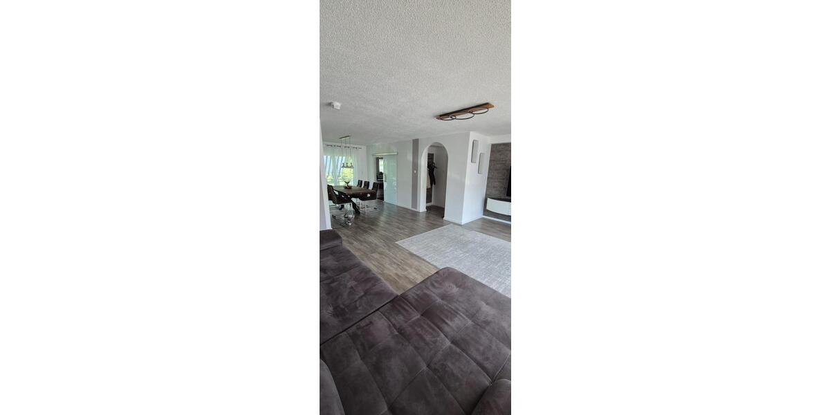 Erdgeschoßwohnung Bad Kissingen - 5 Zimmer, 113 m&sup2;, 285.000&euro; | Angebot:26977850