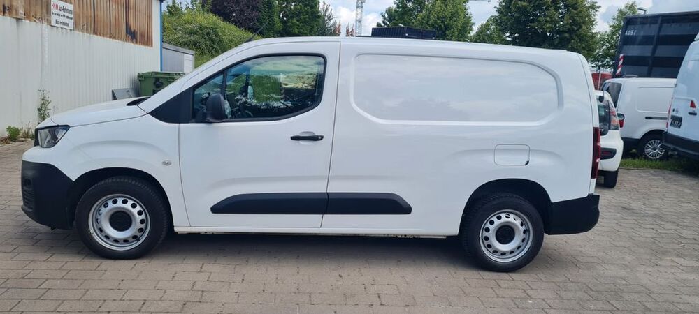 Peugeot Partner 140.000 km 8.990 &euro; Oberderdingen Flehingen 75038