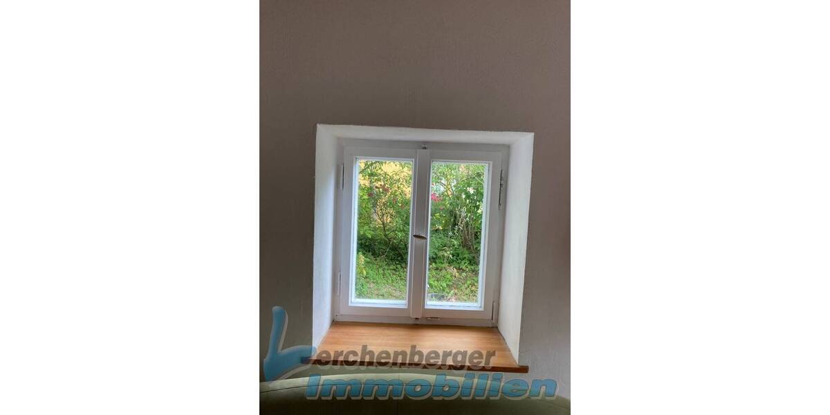 Mehrfamilienhaus, Wohnhaus Landau an der Isar Landau - 7 Zimmer, 200 m&sup2;, 289.000&euro; | Angebot:26359036