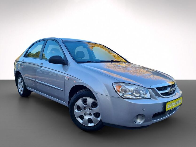 Kia Cerato 89.768 km 4.990 € Halle (Saale) 06128