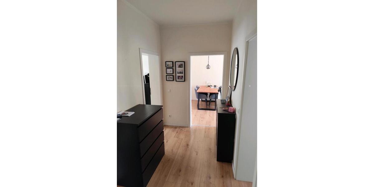 Etagenwohnung Radebeul - 2 Zimmer, 68 m&sup2;, 815&euro; | Angebot:25421332