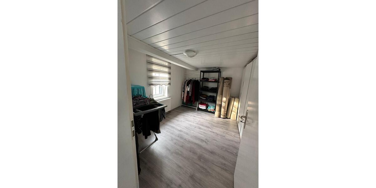 Mehrfamilienhaus, Wohnhaus Beselich - 7 Zimmer, 190 m&sup2;, 300.000&euro; | Angebot:25477361