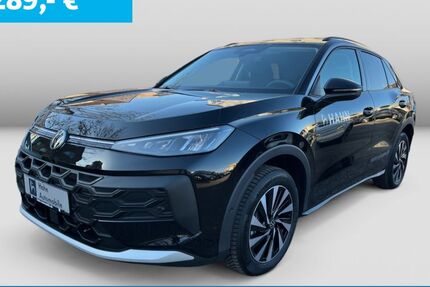 VW T-Roc 8.888 km 27.890 &euro; Fellbach 70736