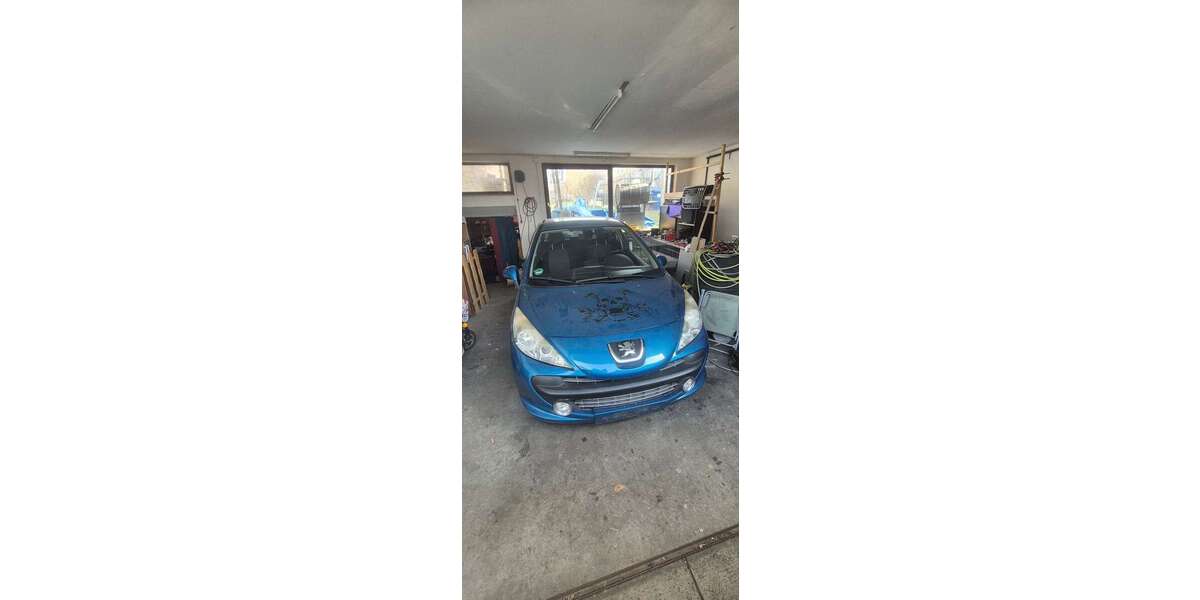 Peugeot 207 253.250 km 2.000 &euro; Jettingen-Scheppach 89343