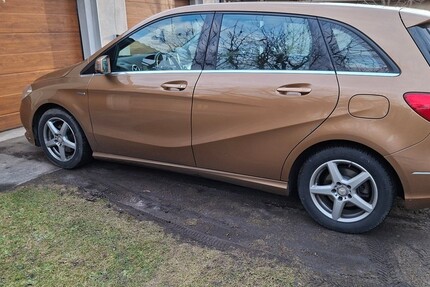 Mercedes-Benz B 180 196.000 km 6.500 &euro; Bad Schmiedeberg 06905