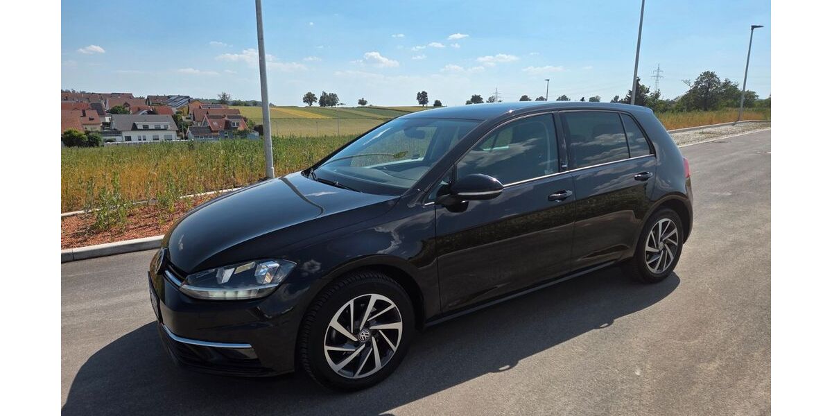 VW Golf 84.160 km 12.400 &euro; Nufringen 71154