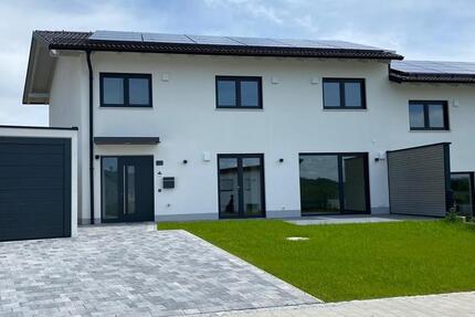 Haus Windorf - 4 Zimmer, 145 m&sup2;, 1.500&euro; | Angebot:25859621