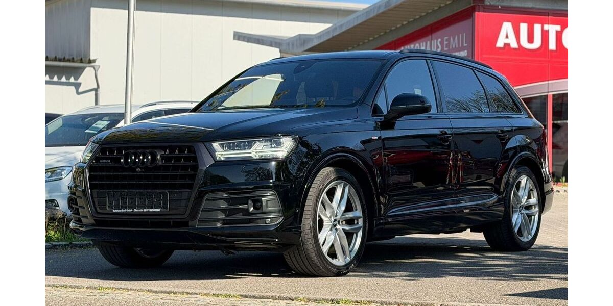 Audi Q7 152.000 km 32.990 &euro; Obersulm 74182