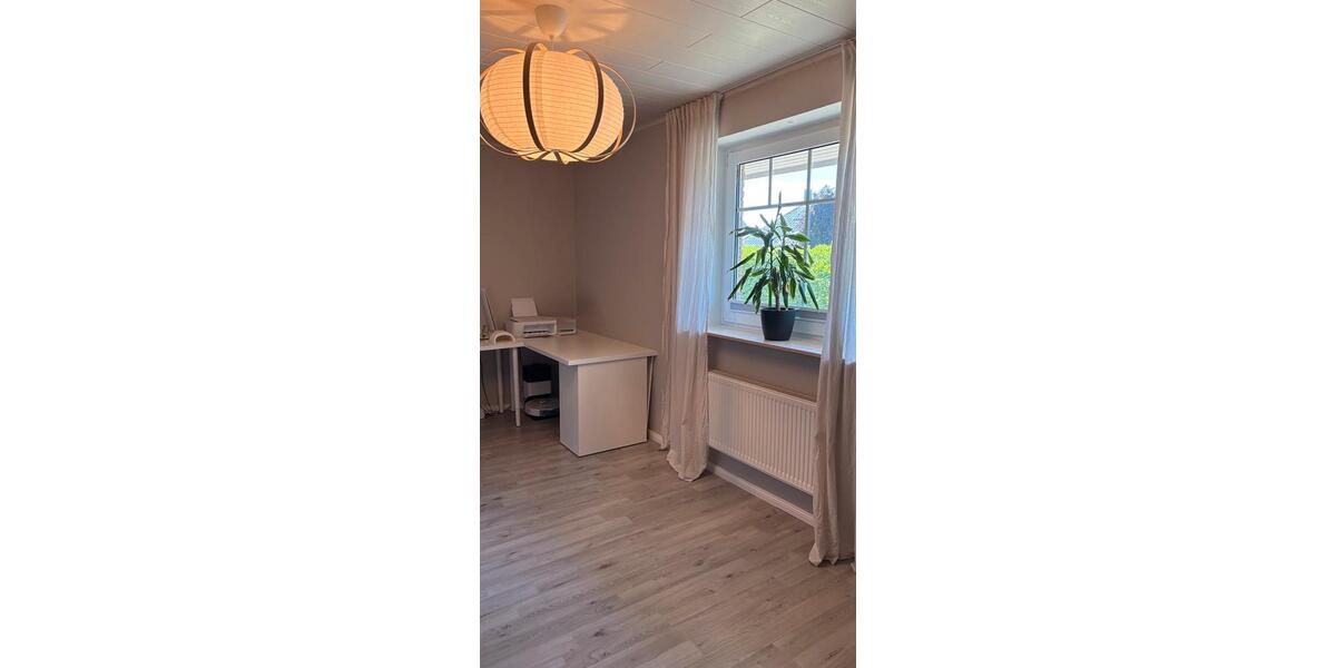 Einfamilienhaus Großenwiehe - 6 Zimmer, 183 m&sup2;, 465.000&euro; | Angebot:27108811