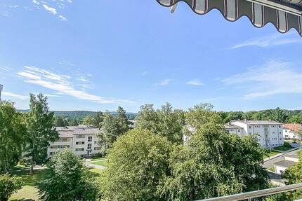 Lichtdurchflutete gepflegte 3-Zi Wohnung mit Südbalkon 3 zimmer