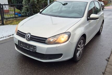 VW Golf 109.507 km 5.500 &euro; Forst 03149
