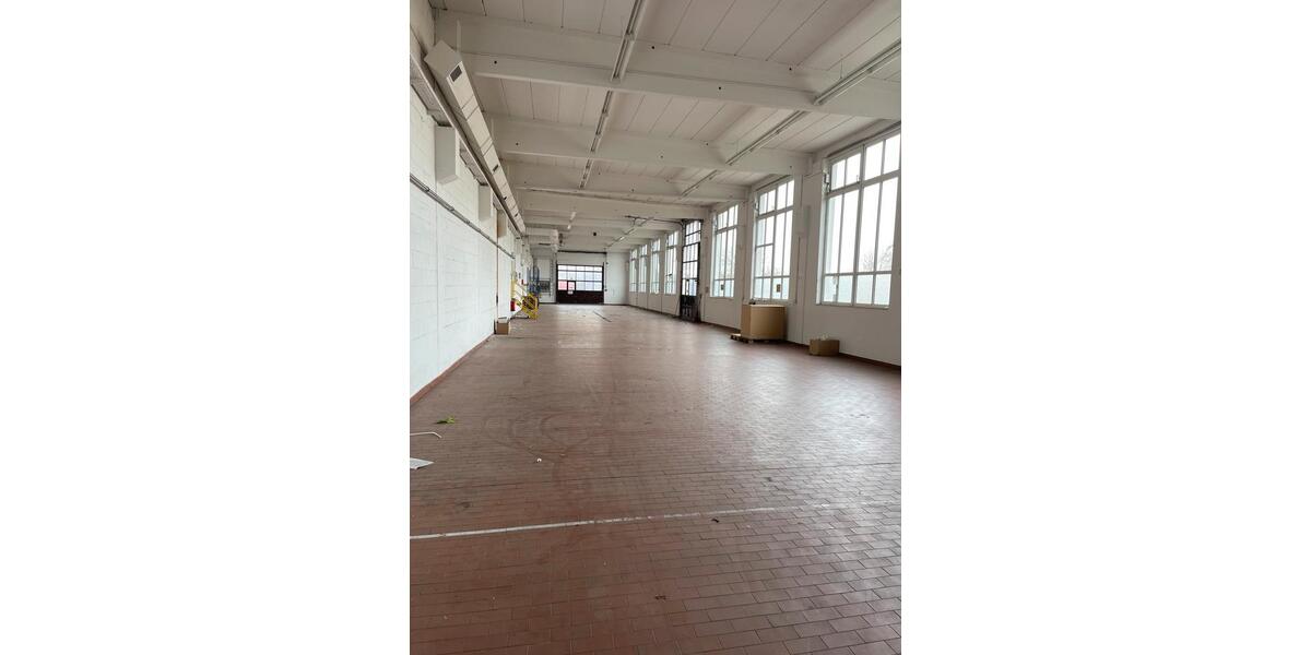 Gewerbeobjekt Zirndorf - 6&euro; | Angebot:25999207