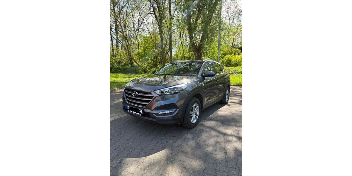 Hyundai TUCSON 78.400 km 13.200 &euro; Essen 45357