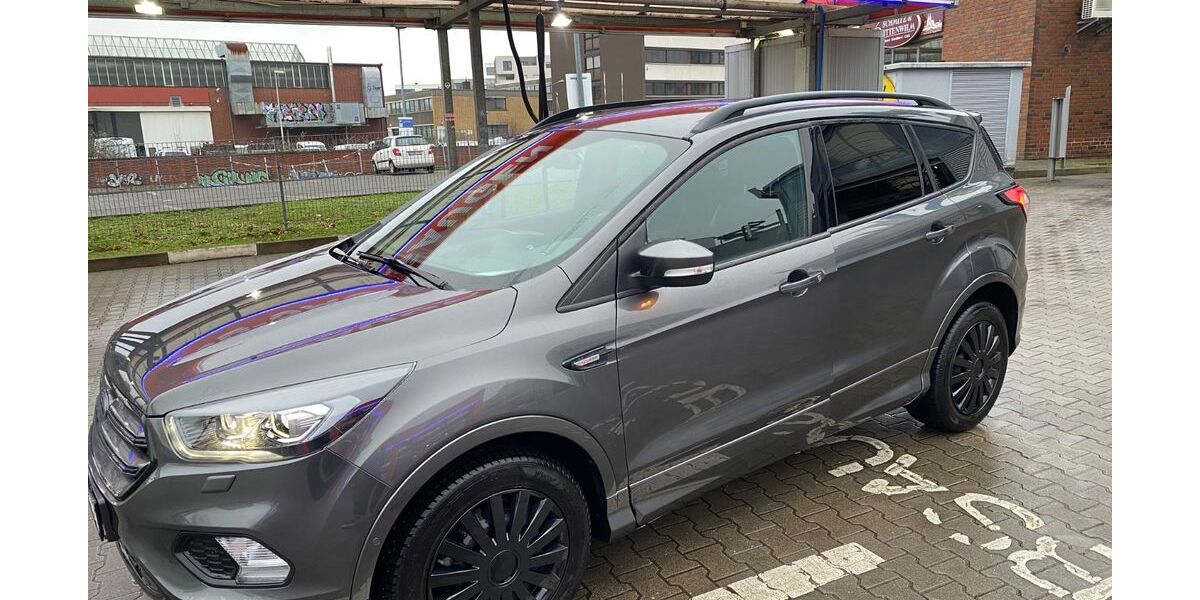 Ford Kuga 60.500 km 16.500 &euro; Köln 50674