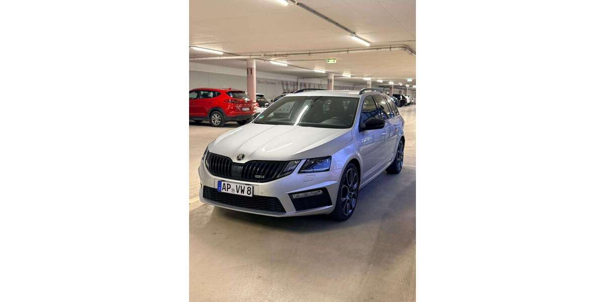 Skoda Octavia 93.000 km 19.990 &euro; Weimar 99427