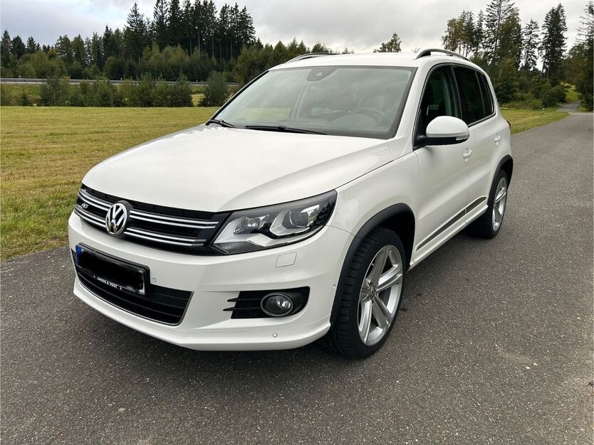 VW Tiguan 60.500 km 16.990 € Stützengrün 08328