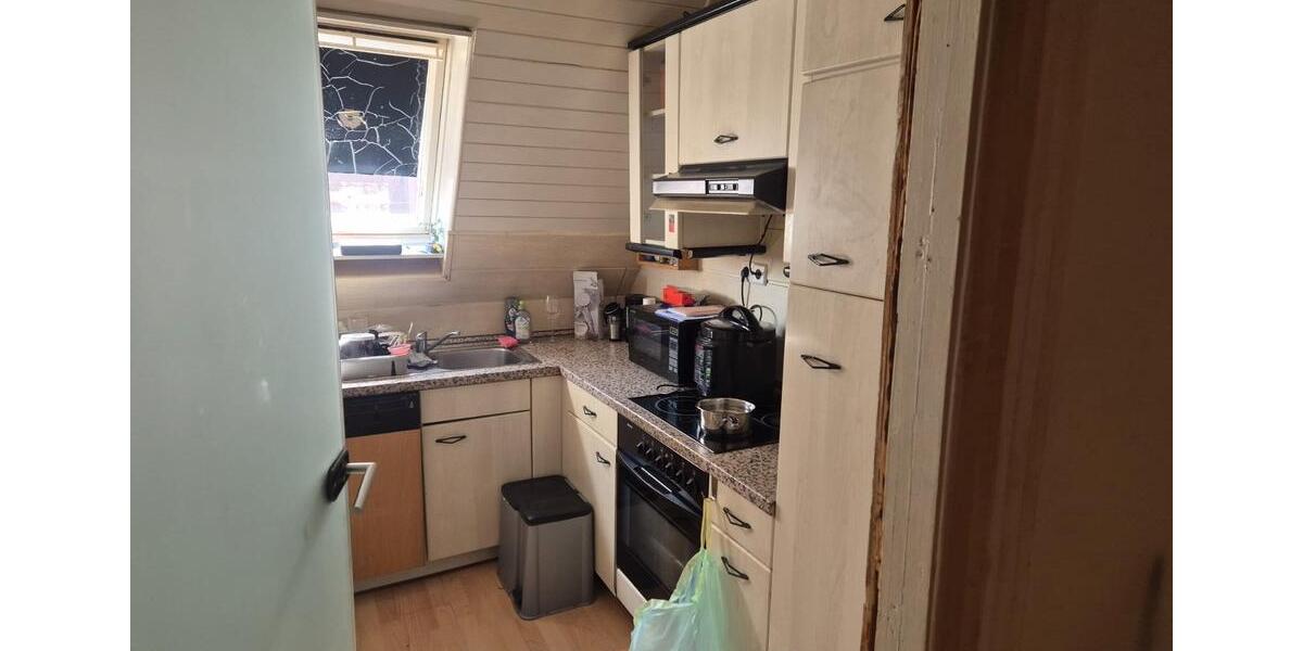 Dachgeschoßwohnung Nürtingen - 3 Zimmer, 65 m&sup2;, 1.150&euro; | Angebot:26480217