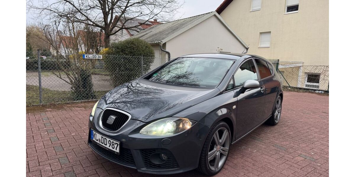 Seat Leon 240.000 km 5.800 &euro; Kaiserslautern 67657