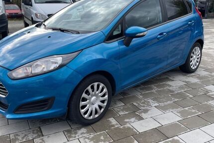 Ford Fiesta 111.000 km 6.400 &euro; Urbach (30km östlich von Stuttgart) 73660