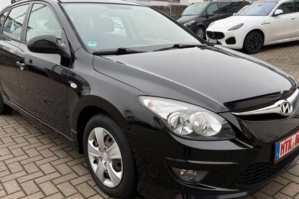 Hyundai i30 160.000 km 3.700 € Hofheim am Taunus 65719