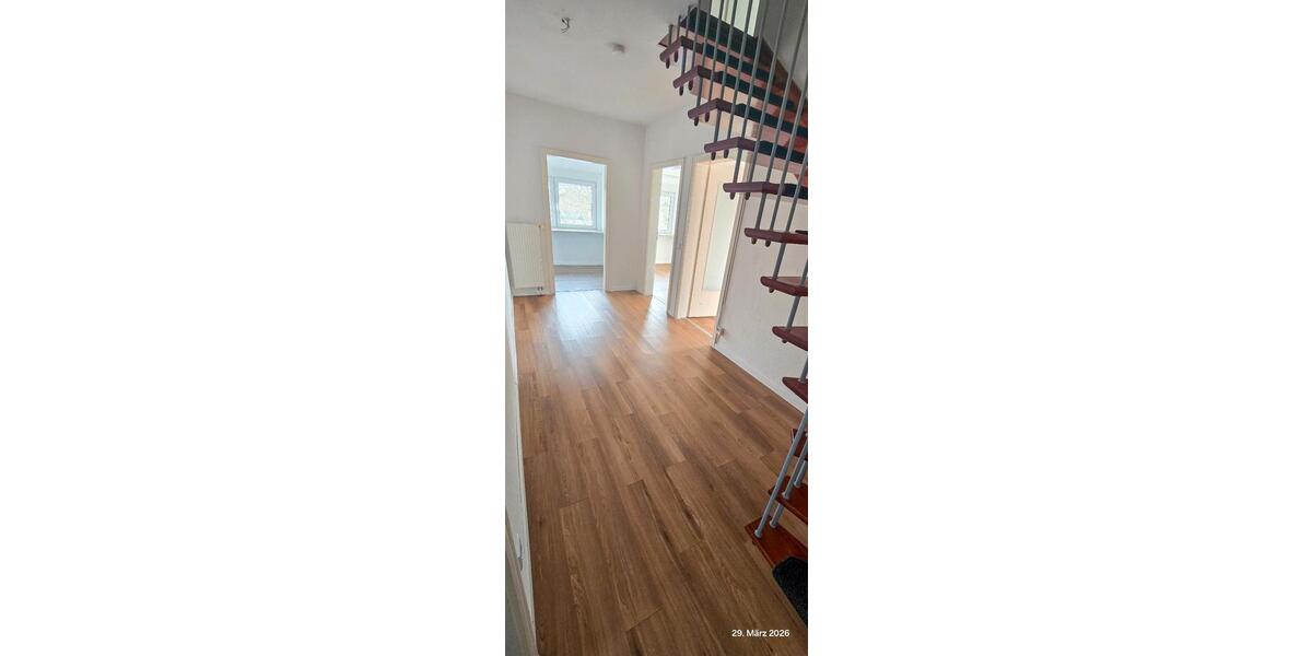 Maisonettenwohnung Wathlingen - 4.5 Zimmer, 110 m&sup2;, 235.000&euro; | Angebot:26163644