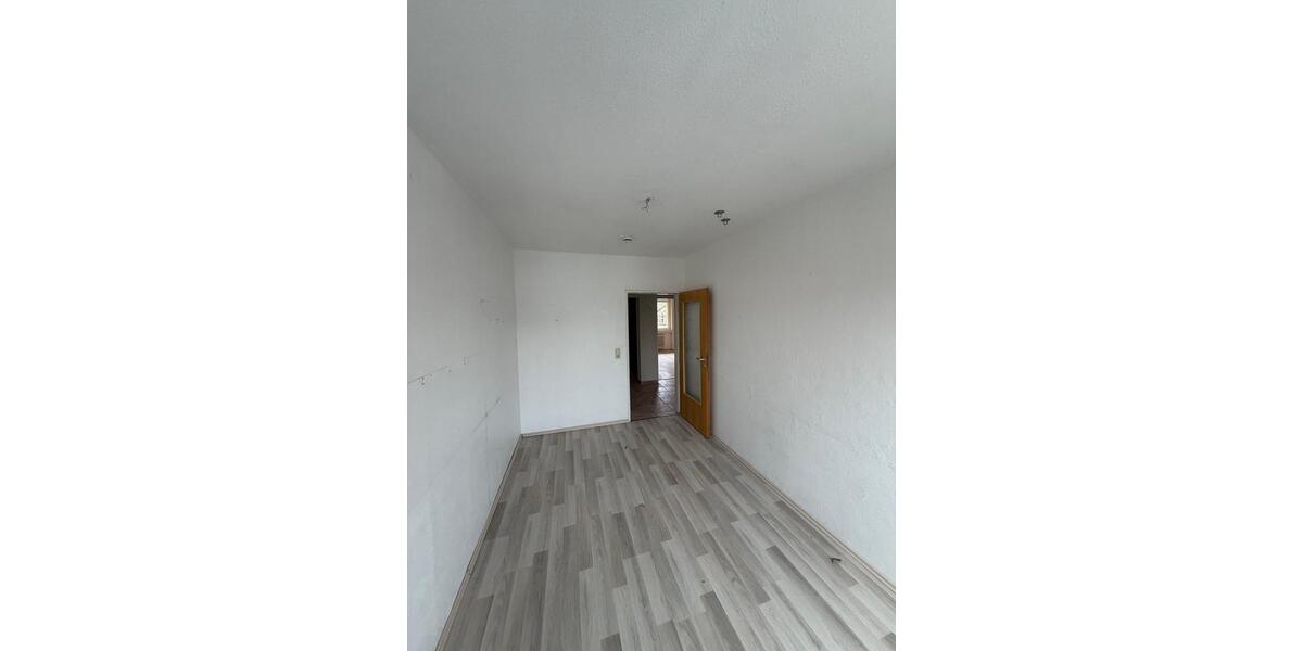 Etagenwohnung Bochum Bochum-Südwest - 4 Zimmer, 91 m&sup2;, 670&euro; | Angebot:24992522