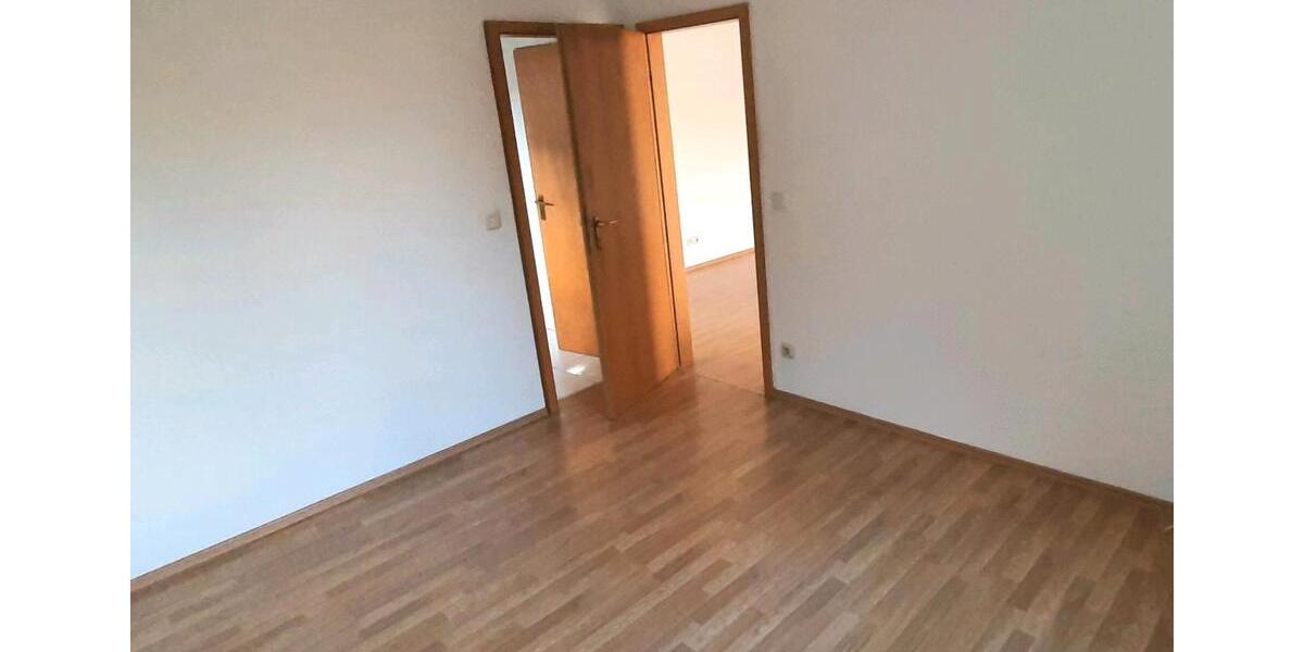 Terrassenwohnung Ebermannstadt - 3 Zimmer, 100 m&sup2;, 950&euro; | Angebot:25428030